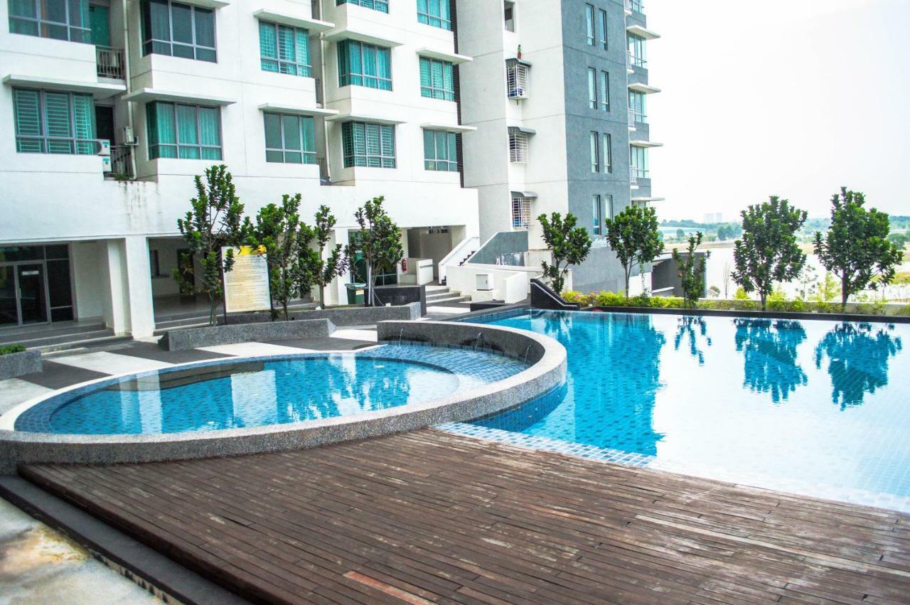 Vega Residence Cyberjaya Selangor Luaran gambar